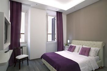 Bed & Breakfast Town House Spagna
