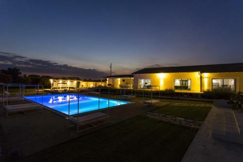 Isola Garden Resort ? Villa Mauceri