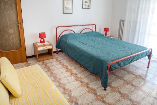 Apartamento S168 - Sirolo, Ampio Trilocale Comodo Ai Servizi