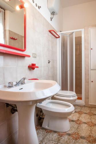 Apartamento S168 - Sirolo, Ampio Trilocale Comodo Ai Servizi