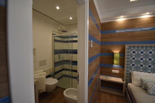 Hostal Melody Sorrento Suites