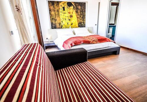 Sorrento Apartment Sleeps 7 Air Con Wifi