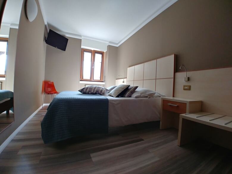 Hotel Aurora