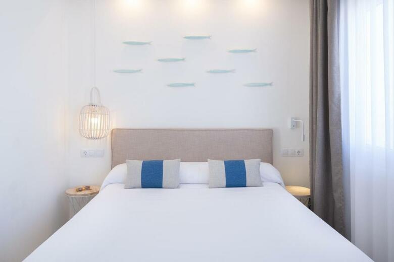 Apartamentos Carema Beach Menorca