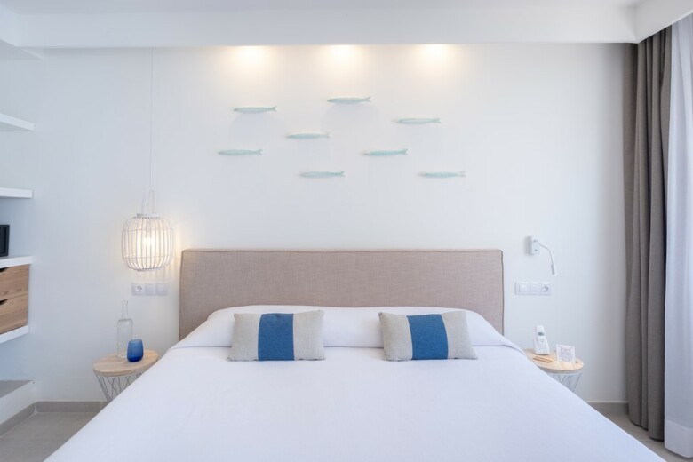 Apartamentos Carema Beach Menorca