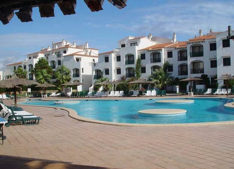 Apartamentos Carema Beach Menorca