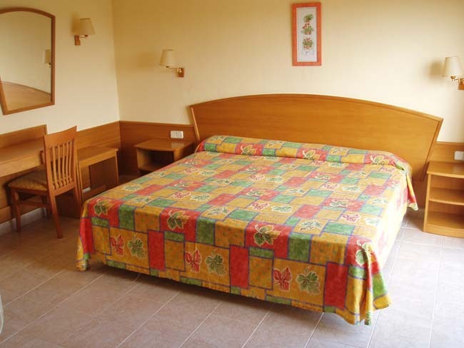 Apartamentos Carema Beach Menorca