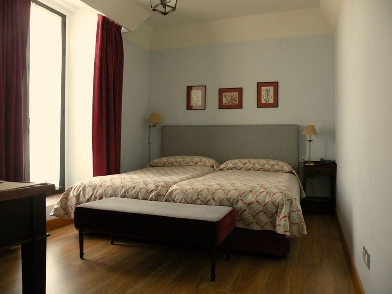 Hotel Posada De Valdezufre