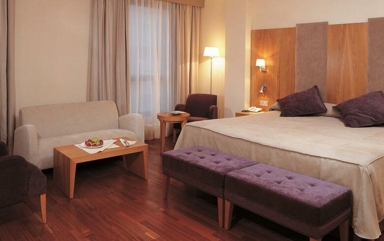 Hotel NH Ciudad De Almeria
