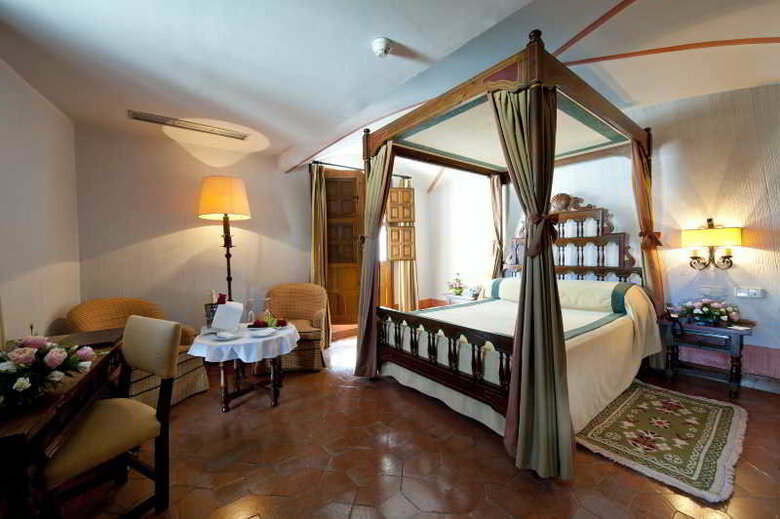 Hotel Parador De Merida