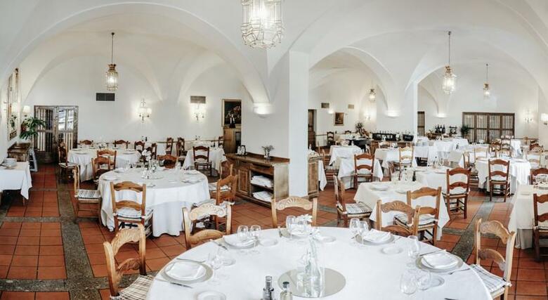 Hotel Parador De Merida