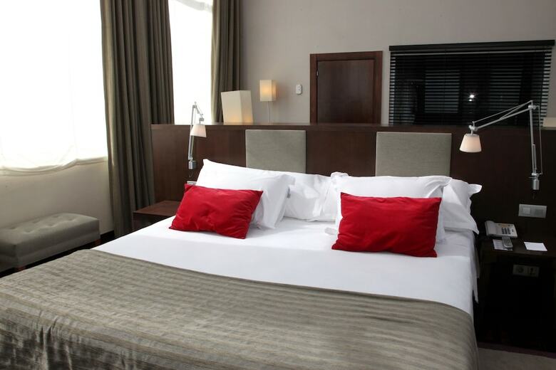 Hotel Urh Palacio De Oriol