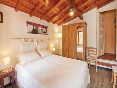 Four-bedroom Holiday Home In Sanremo