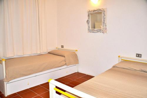 Case Costa Caddu 153s