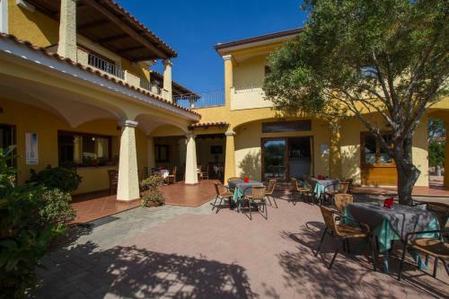 Hotel Lu Pitrali