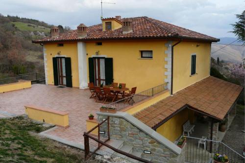 San Cassiano Villa Sleeps 6 Pool Wifi