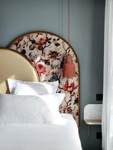 Hotel De La Paix Montparnasse