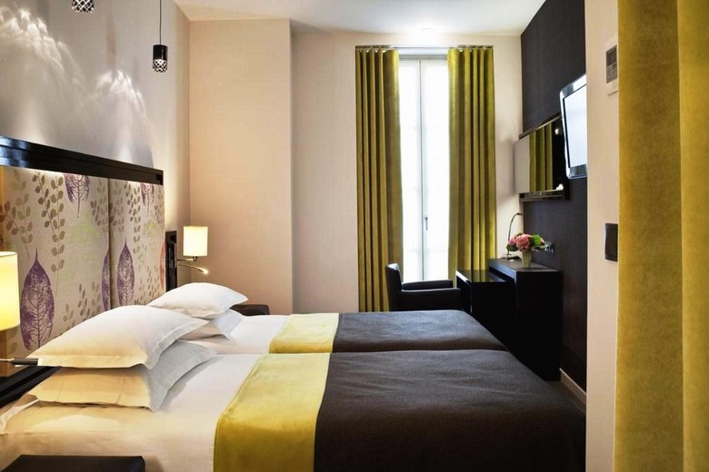 Hotel Caron