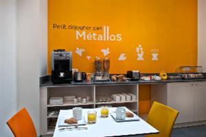 L Hotel De La Folie Mericourt