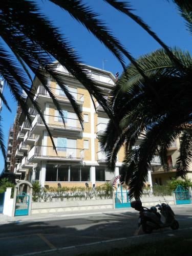 Hotel Capri