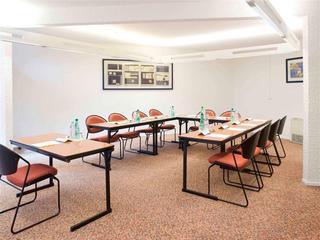 Hotel Novotel Valenciennes A�rodrome
