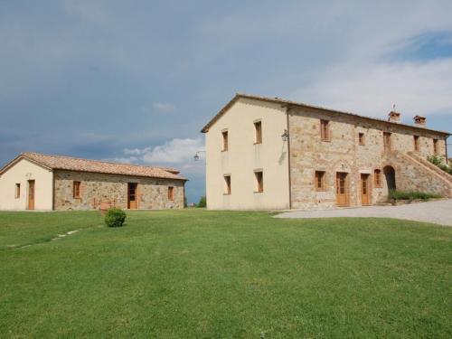 San Casciano Dei Bagni Villa Sleeps 12 Pool Wifi