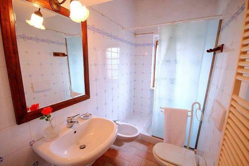 San Donato Villa Sleeps 7 Pool Wifi