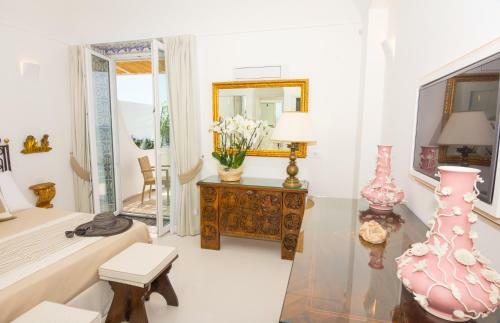 Hostal Villa Pietra Santa