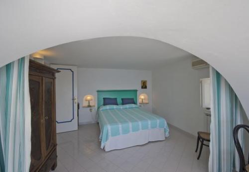 Praiano Villa Sleeps 6 T721533