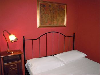 Hotel Atheaton Guesthouse