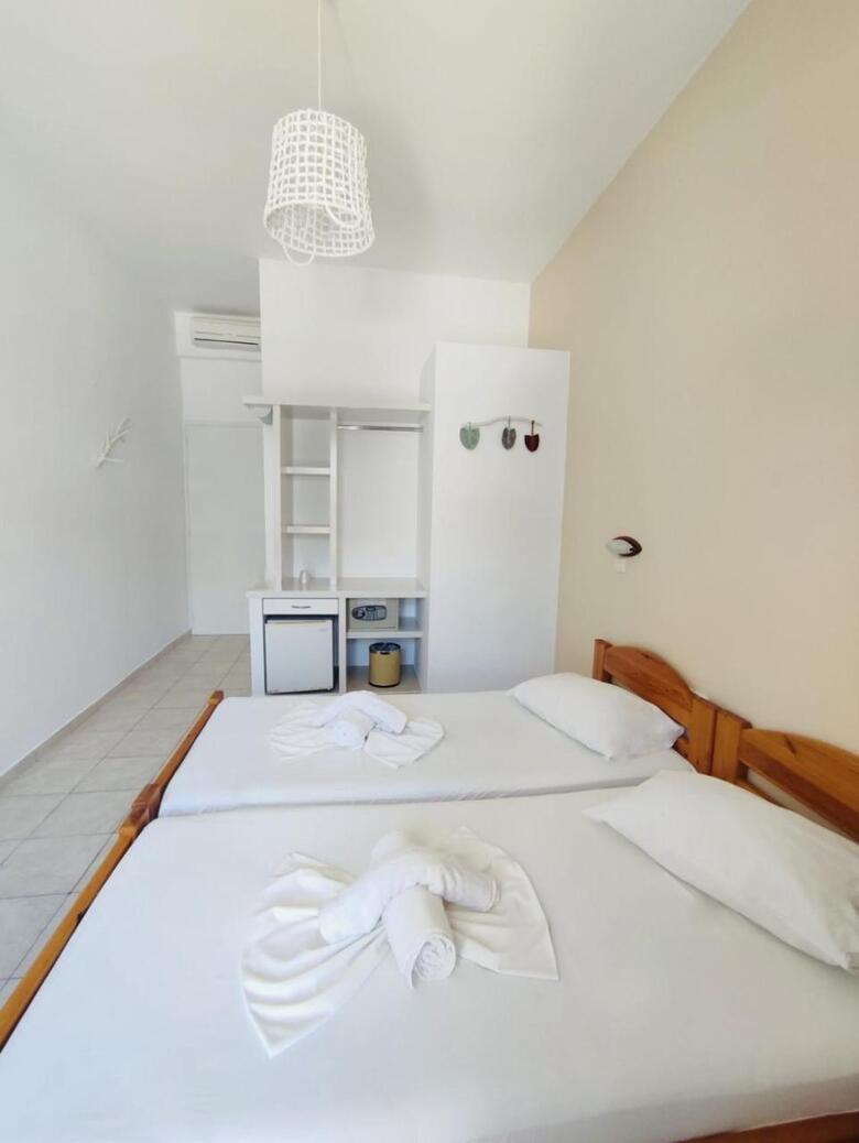 Aegeon Hotel