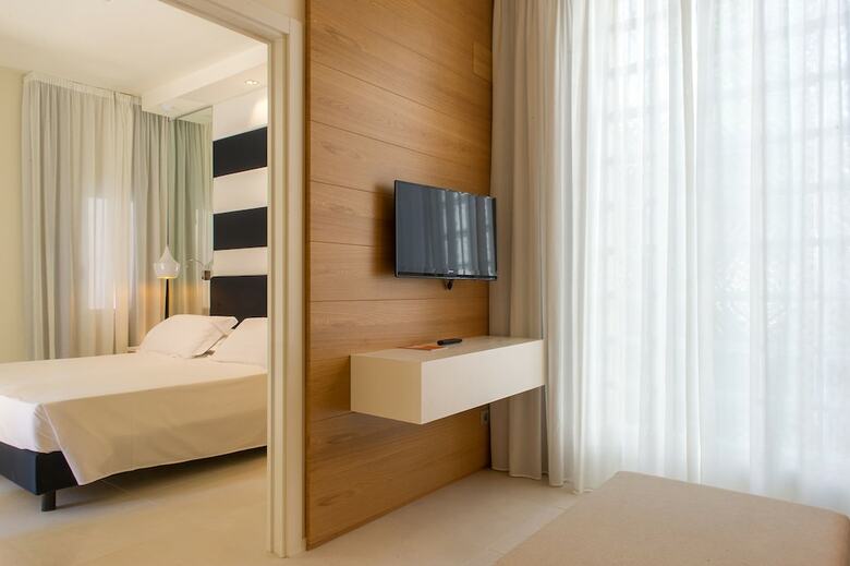 Aparthotel Metropol Ceccarini Suite