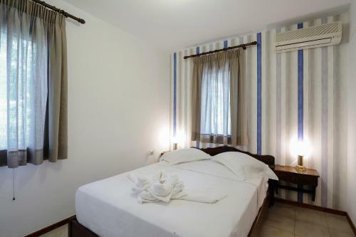 Hotel Trikorfo Beach