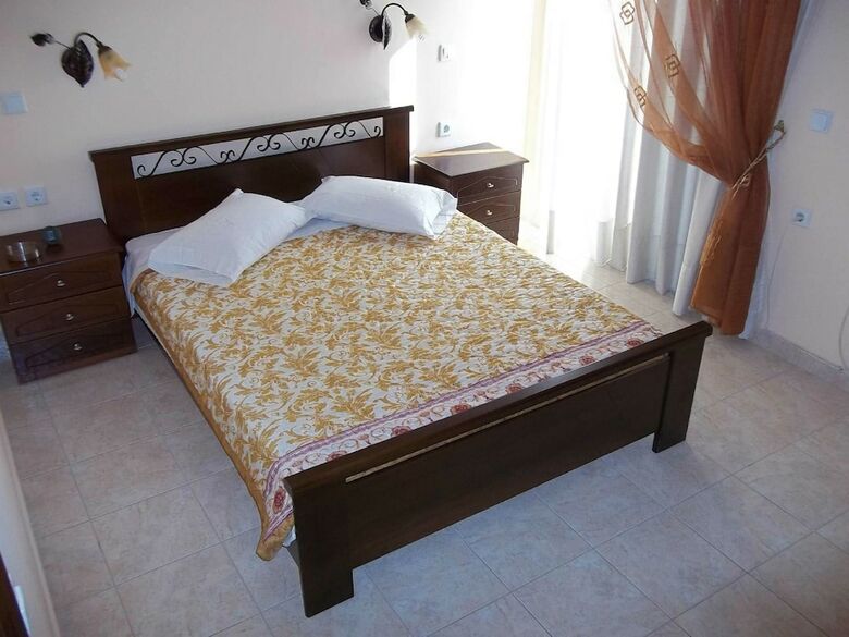 Hotel Toulas Apartments