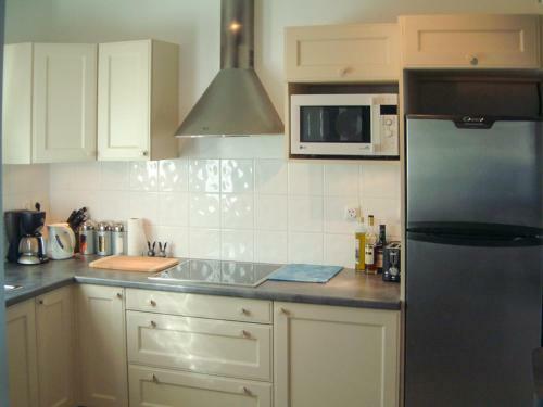 Aigues-mortes Villa Sleeps 4 Pool Air Con Wifi