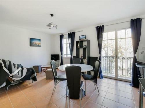 Apartment Appartement Calme Centre Ville 2