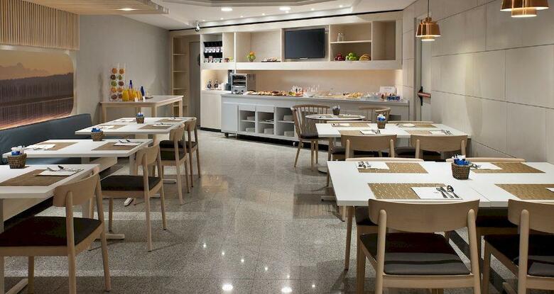 Hotel NH Madrid Atocha