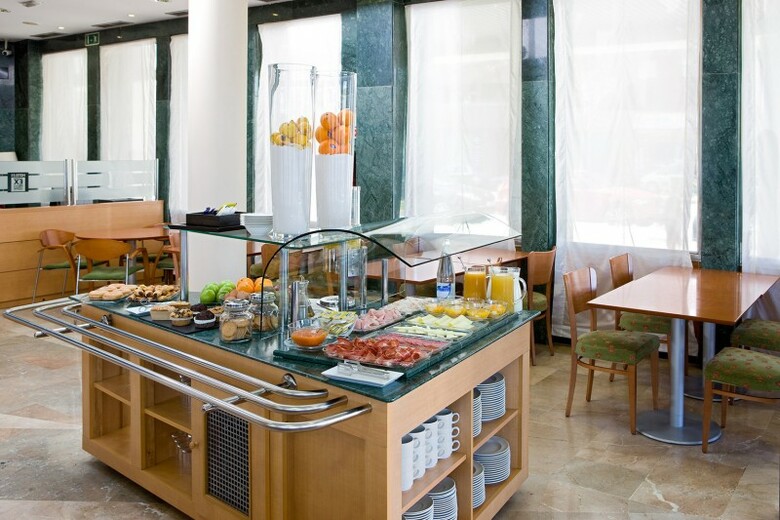 Hotel Logro�o Parque