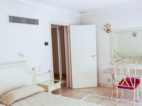 Apartment Carlton.1