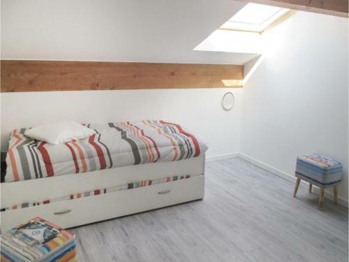 Three-bedroom Apartment In Beziers