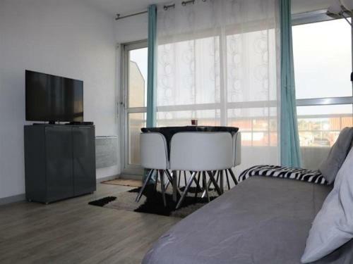 Apartment T1 Bis Dans R�sidence En Front De Mer