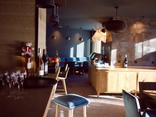 Alberta Hotel