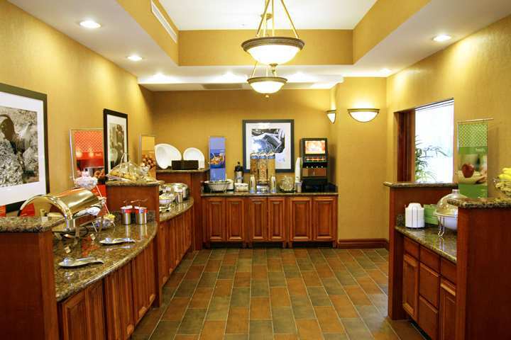 Hotel Hampton Inn Kansas Citynear Wo