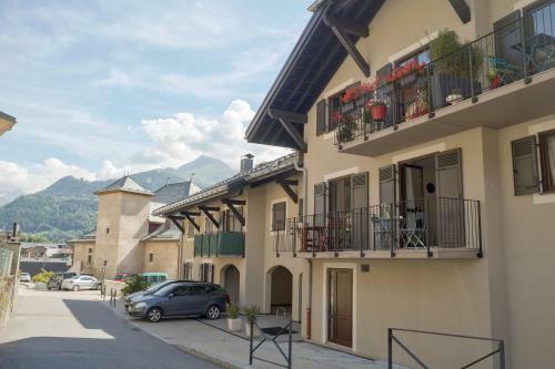 Saint-gervais-les-bains Apartment Sleeps 4