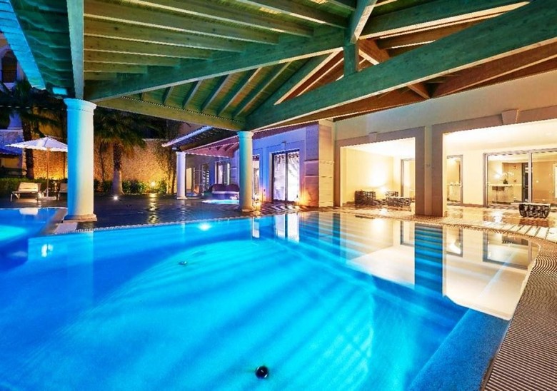 Hotel Cascade Wellness And Lifestyle Resort