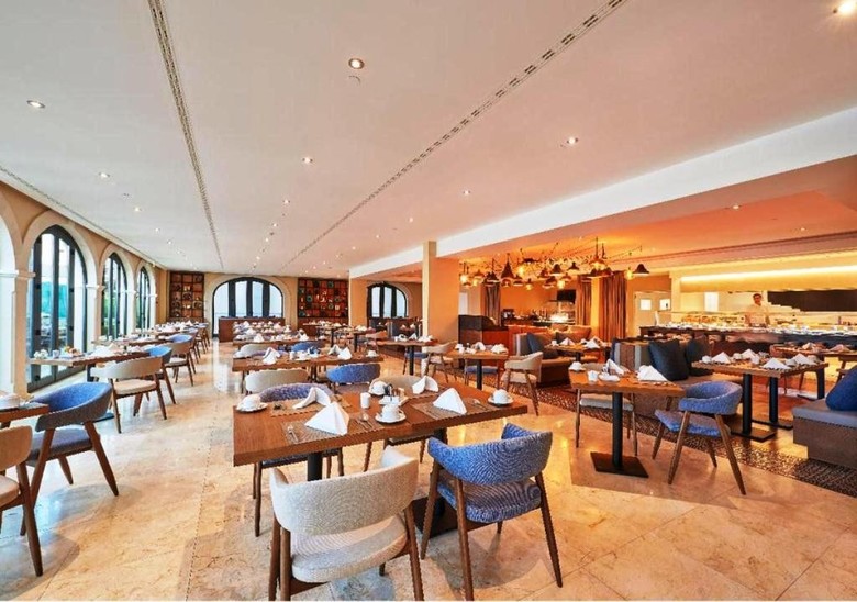 Hotel Cascade Wellness And Lifestyle Resort