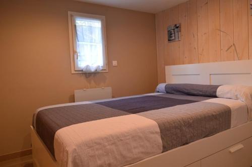 Three Bedroom Chalet, 75m�