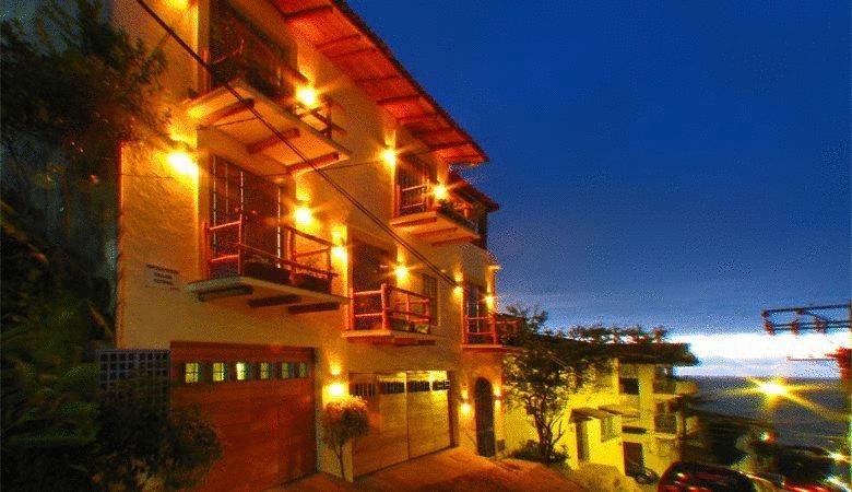 Hotel Mission Luna