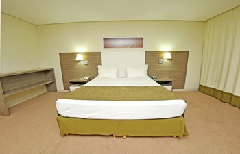 Hotel Holiday Inn Express Cuiaba