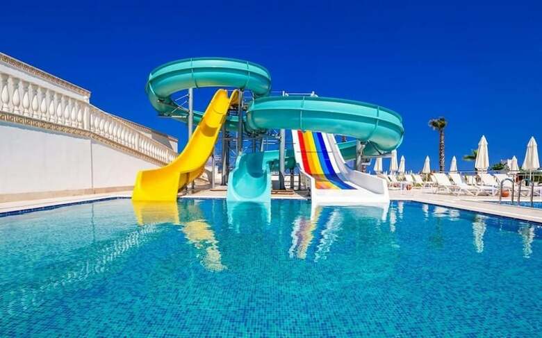Hotel Maya World Imperial